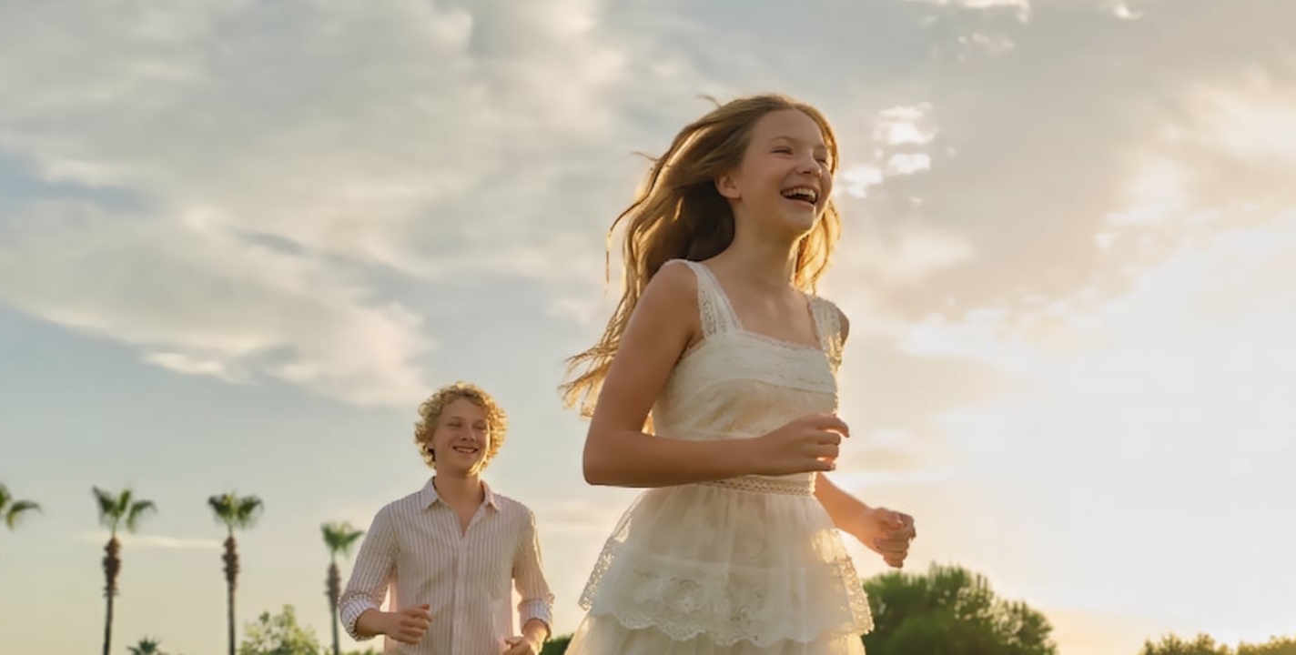 The Joy of Youth Meets the Pleasure of Holiday on May- 19
