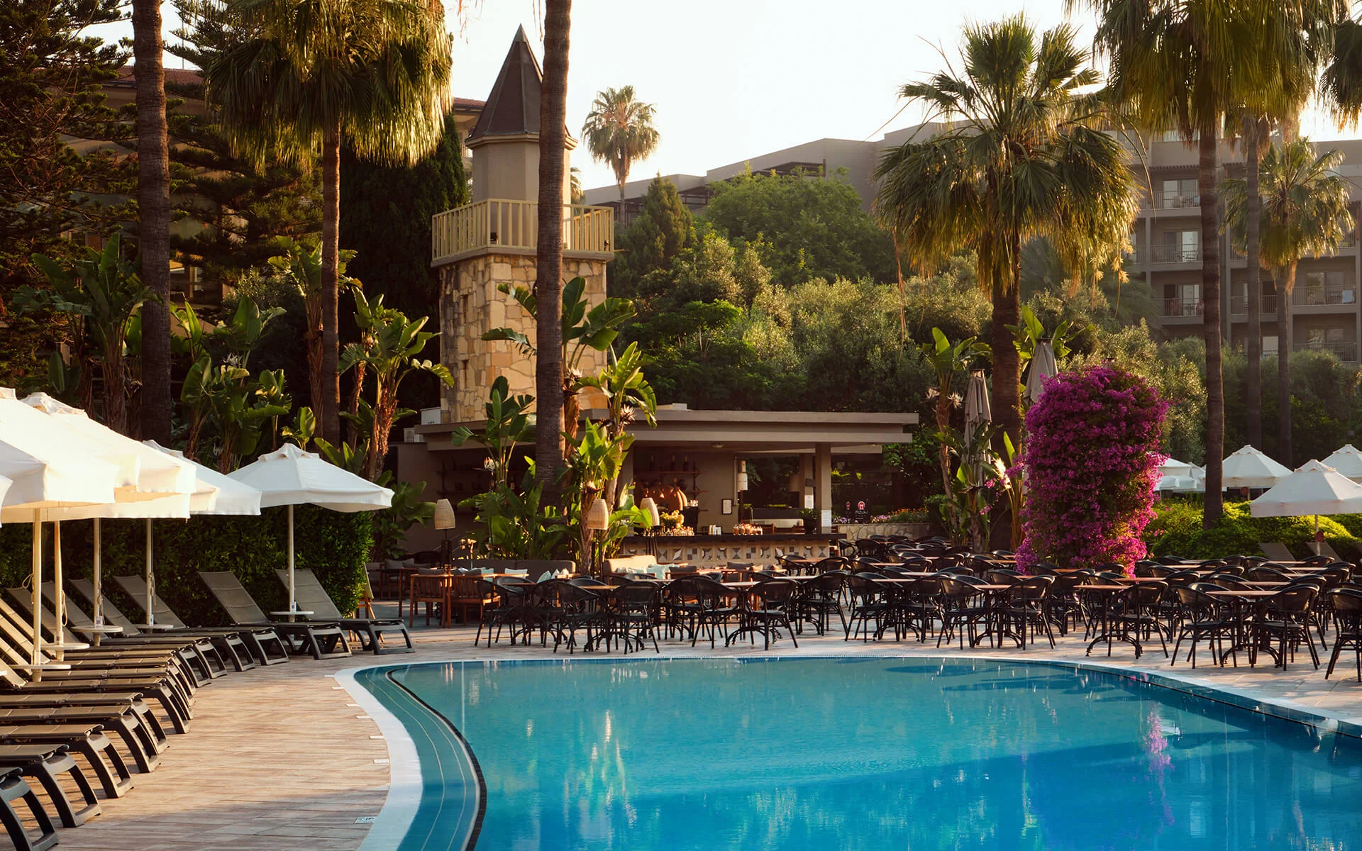 Meltem Pool Bar