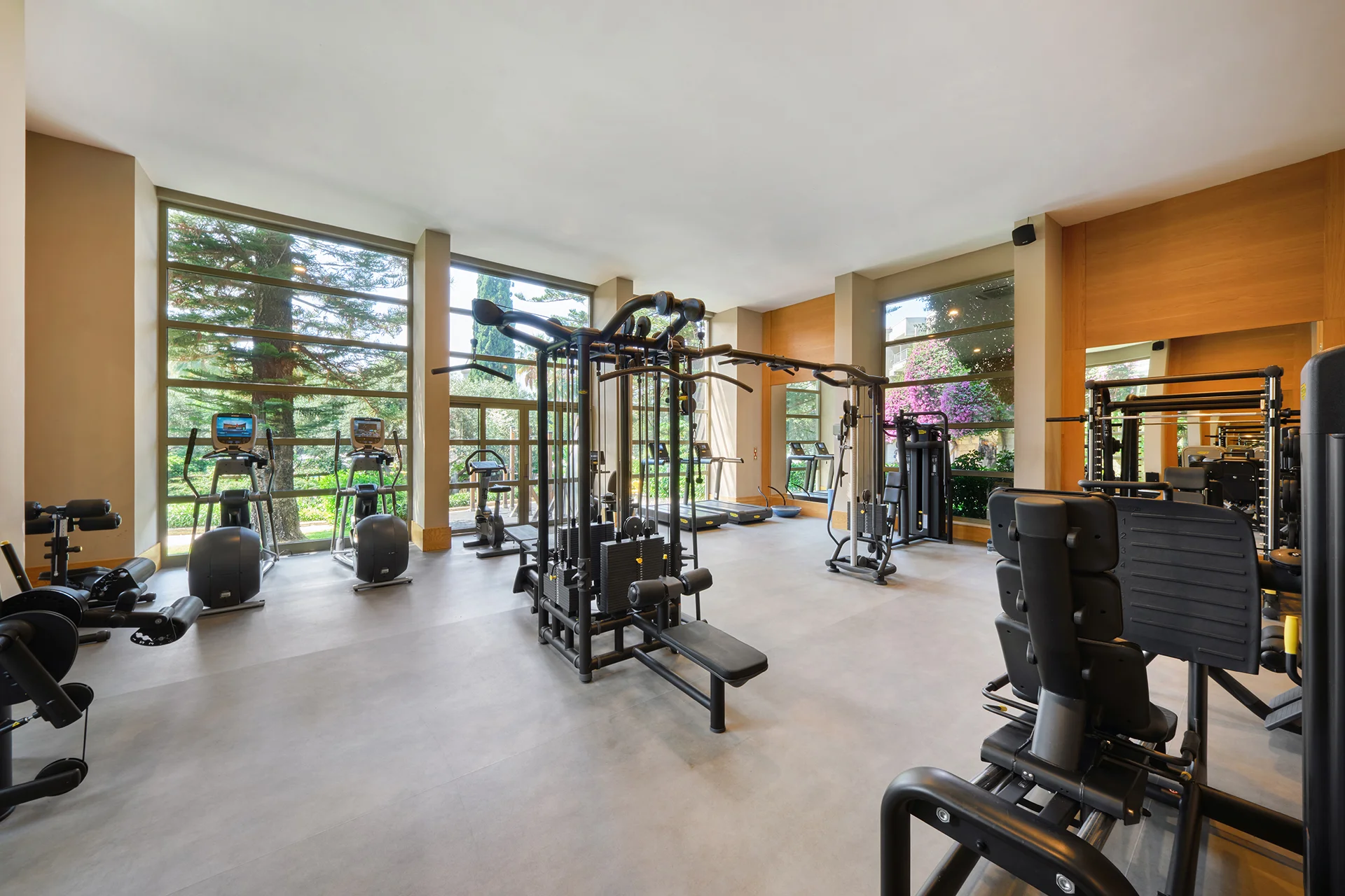 FITNESS CENTRE