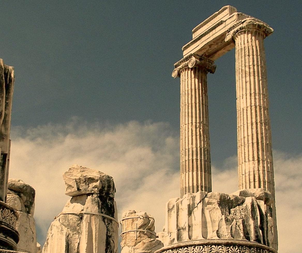 Didim Temple Of Apollo