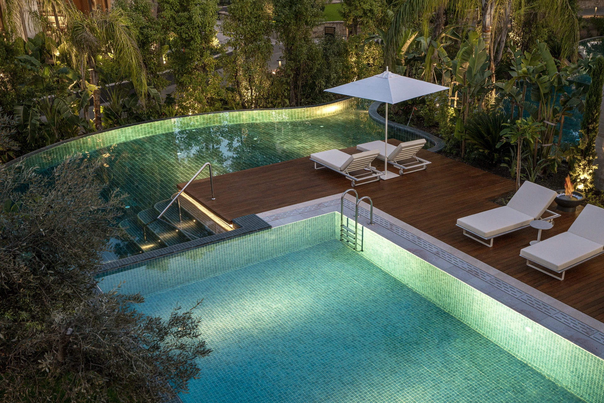 The Luxury Villas