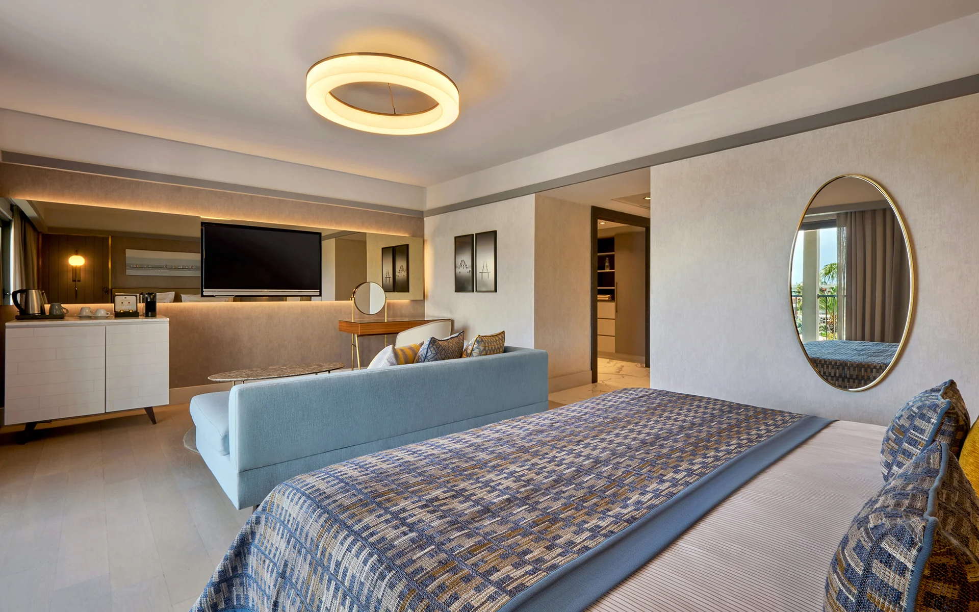 Premium Suite