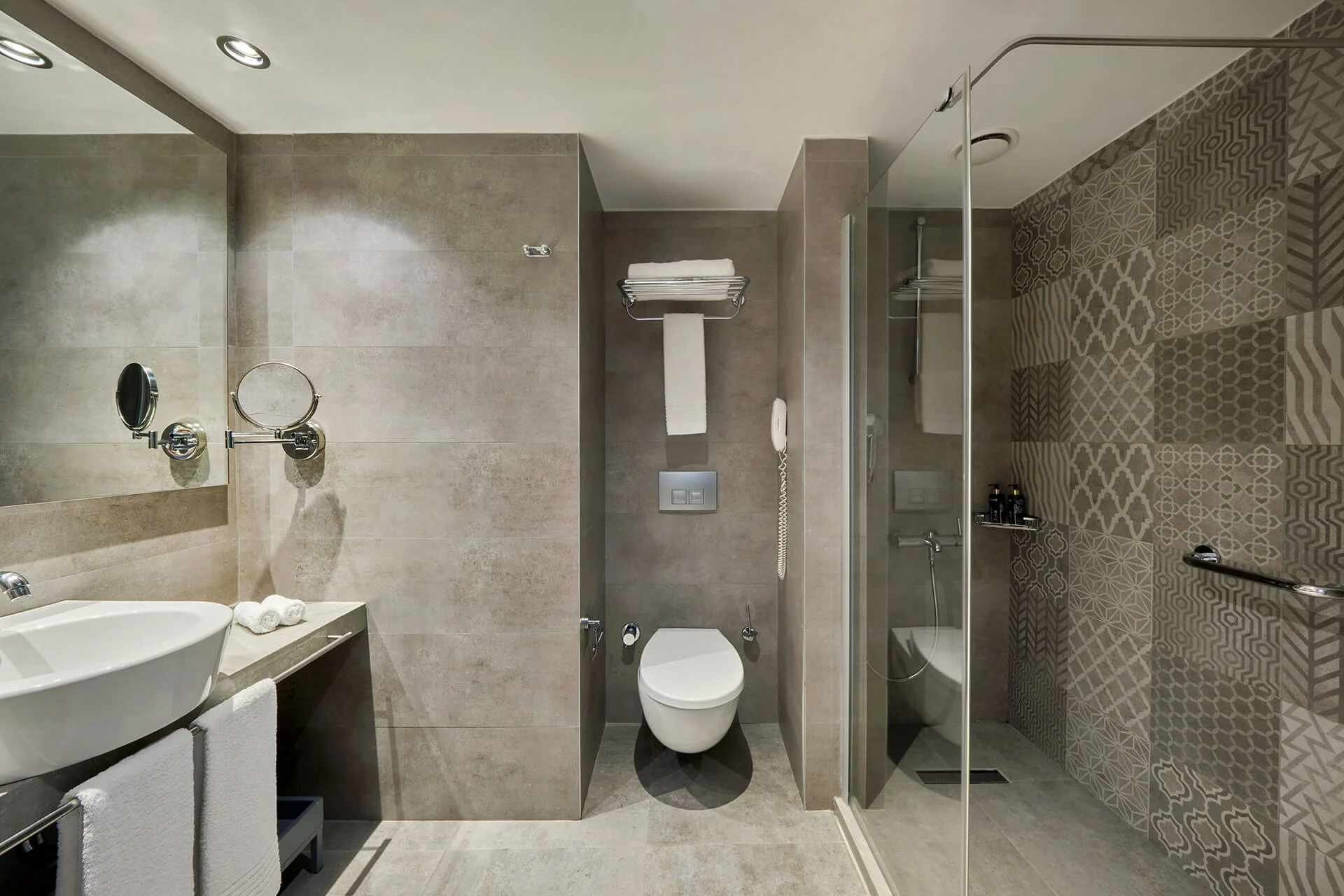 Deluxe Room with Balcony Jacuzzi
