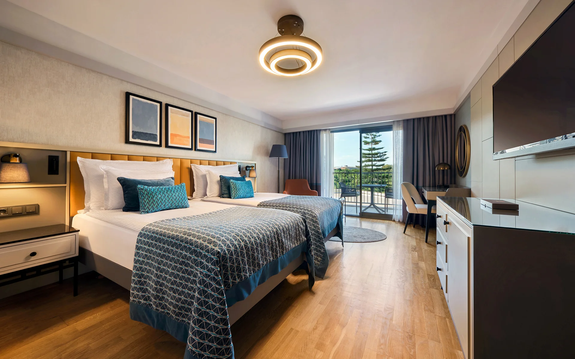 Superior Land View Room