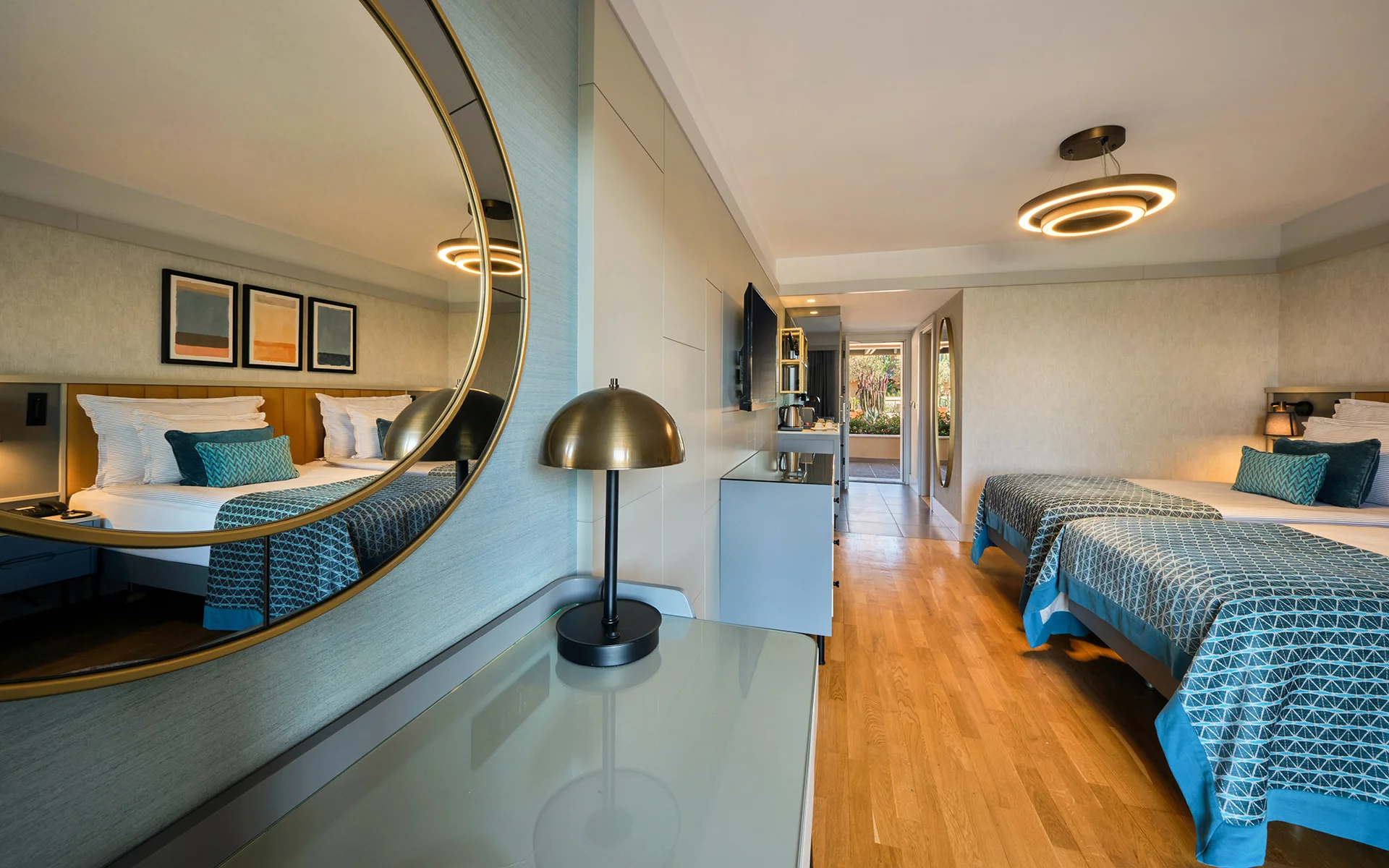 Superior Land View Room