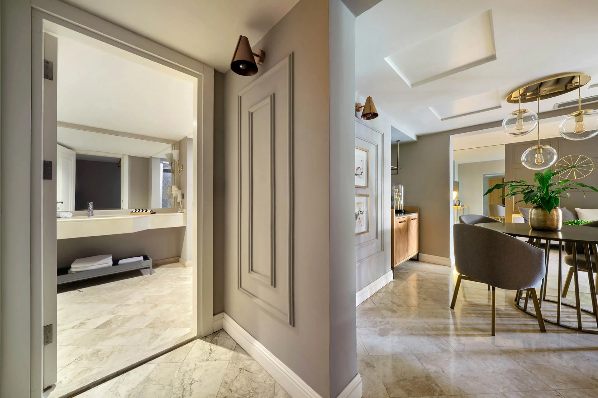 Side Suite