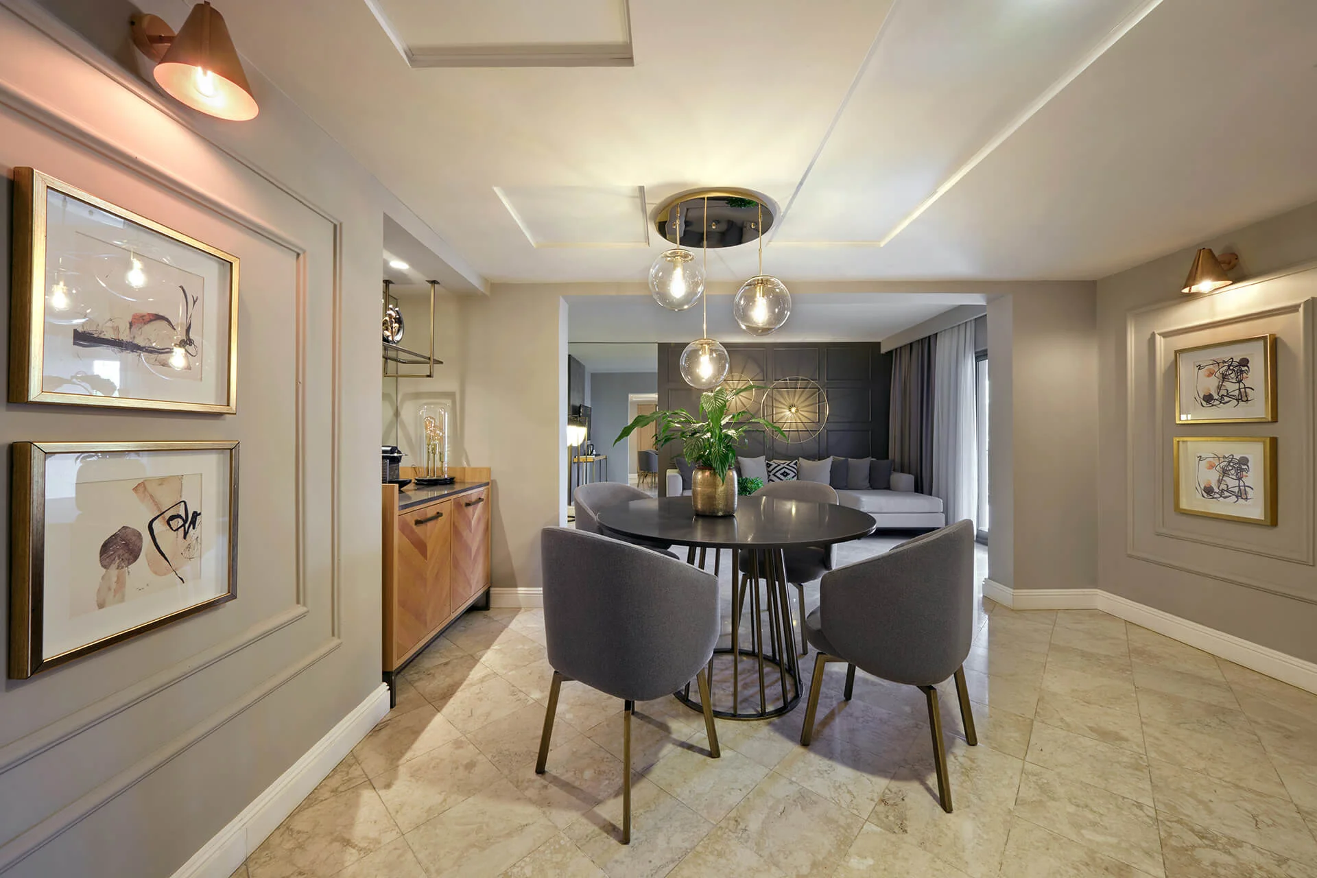 Side Suite