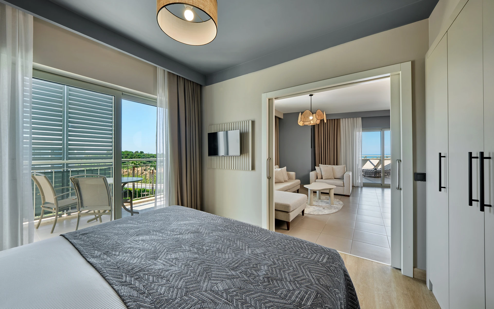 Penthouse Suite With Jacuzzi, Facing Sea And Ancient Theatre View